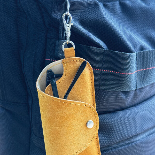 レザーケース プエブロ革 F-502 TR109