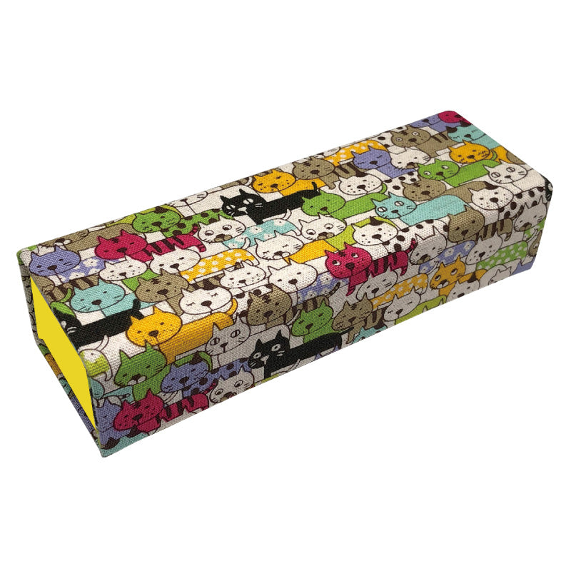 国産キャラクター生地を使用したホールディングケース（メガネケース）「J-7 ホールディングケース ネコ」