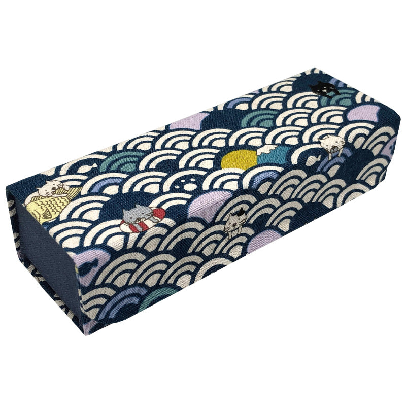 国産キャラクター生地を使用したホールディングケース（メガネケース）「J-8 ホールディングケース ネコ」